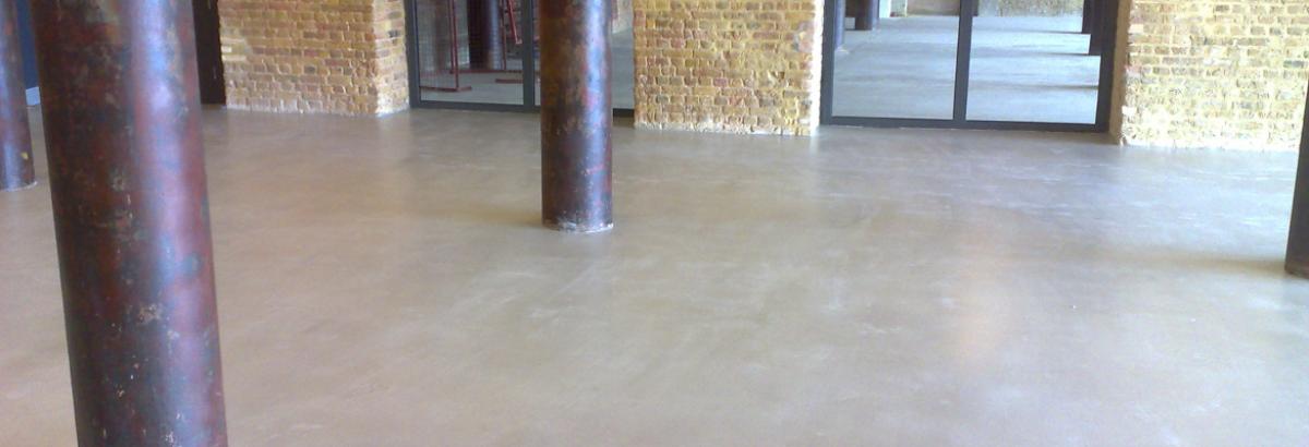 Self Levelling Pump Screeds